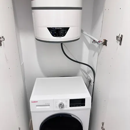 Apartamento & A Y B *